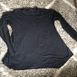 Lulu lemon flowy top